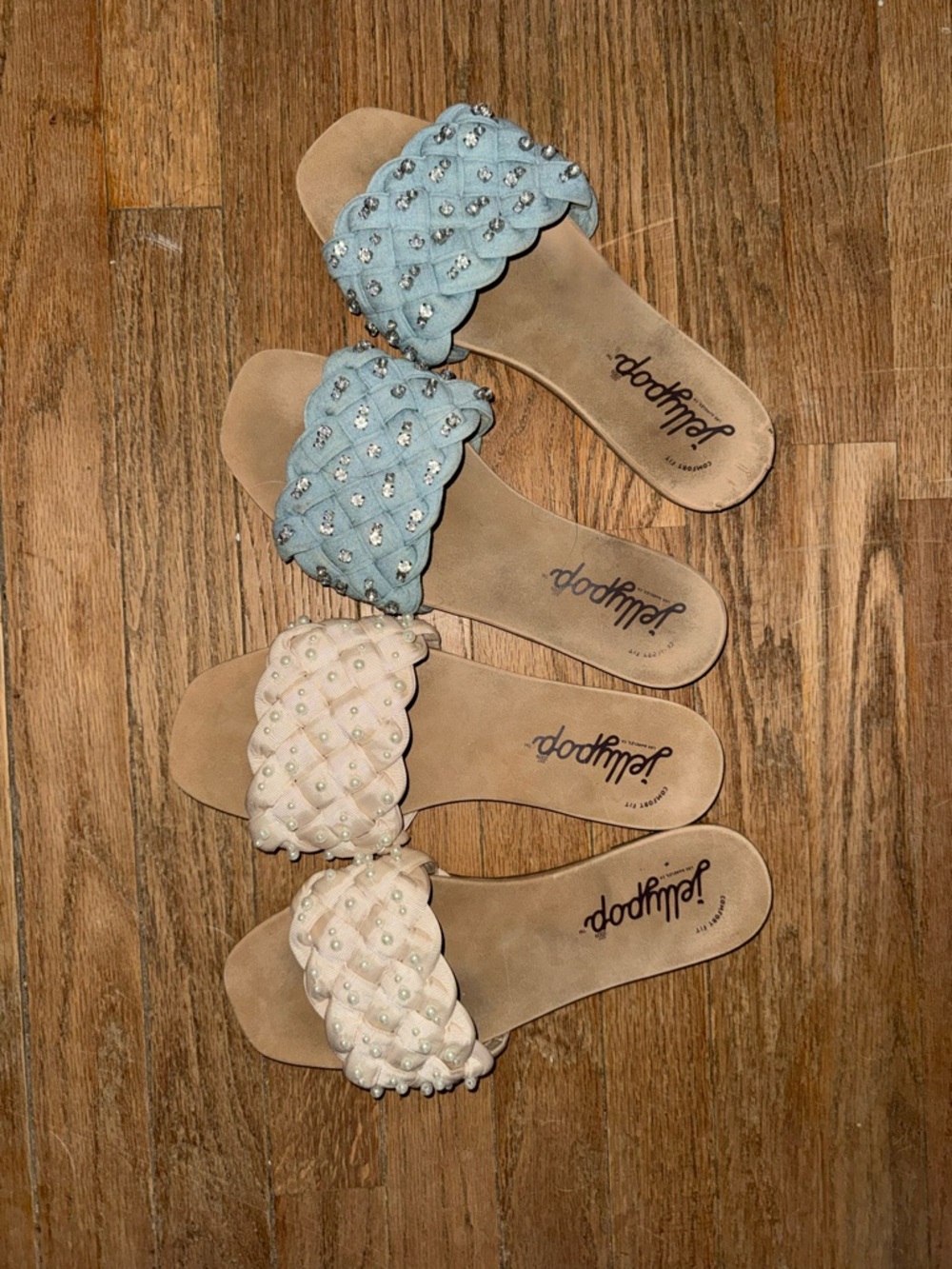 Jellypop Beaded Scallop Slide Sandals in Light Blue and Cream